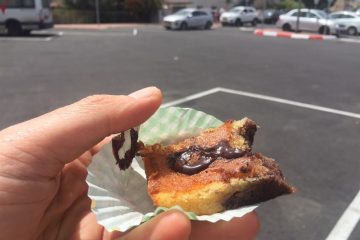 איך אני מלמד את הבן שלי לאכול במידה